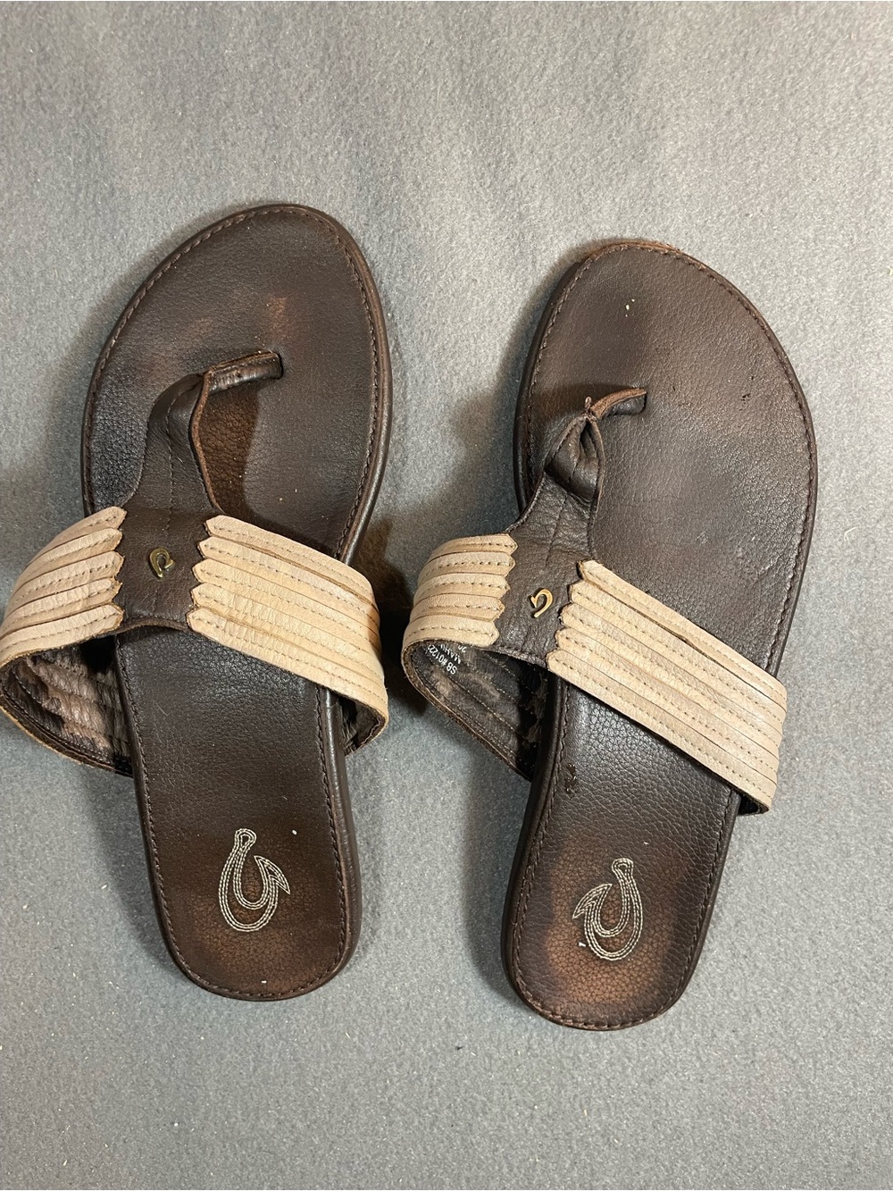 OluKai Mahina Leather Sandals Women’s Size 9 US 39 Brown Cream